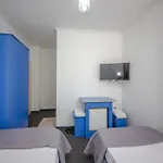 3a فندق تيرانا
