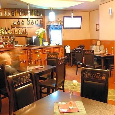 3a 3* Тирана